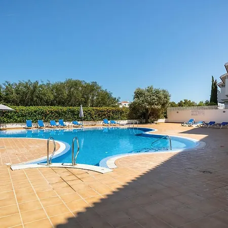 Al De Tavira *