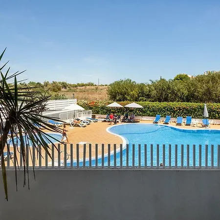 Al De Tavira
